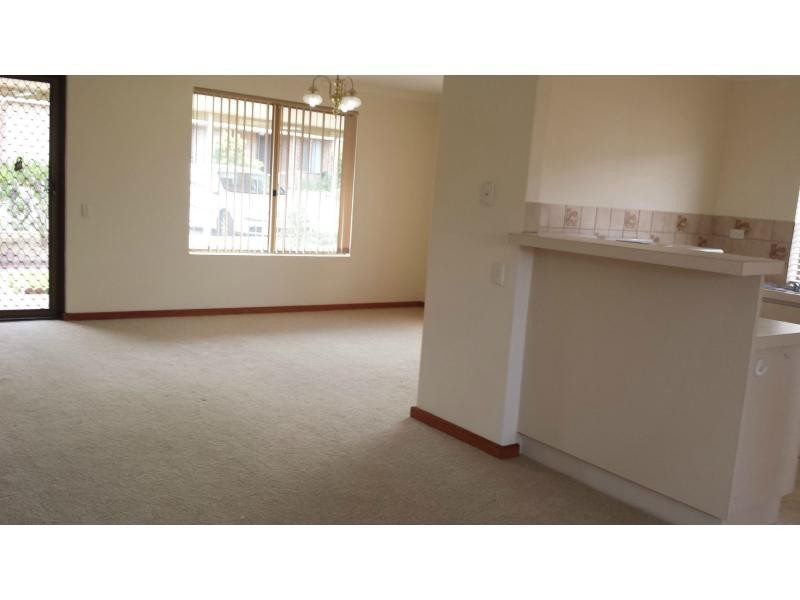 Villa 54/186 Twickenham Drive, Kingsley WA 6026