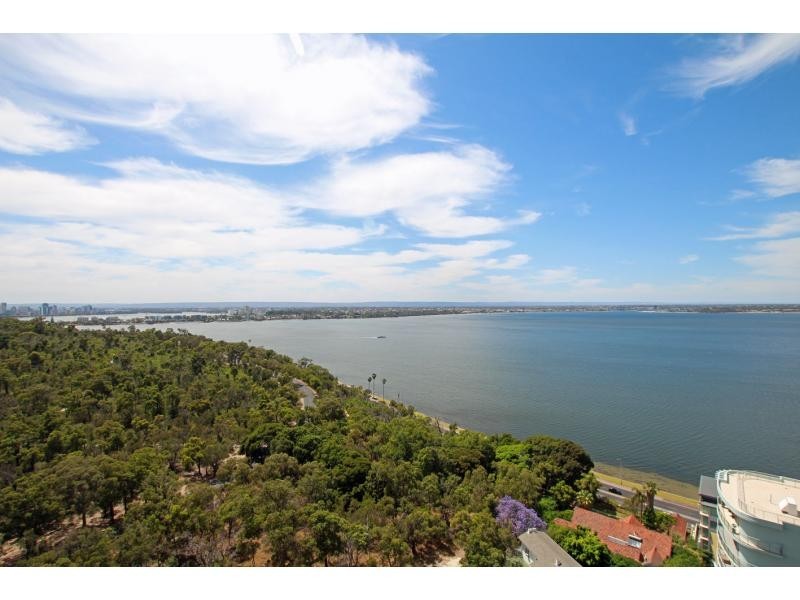 21E/16 Kings Park Avenue, Crawley WA 6009