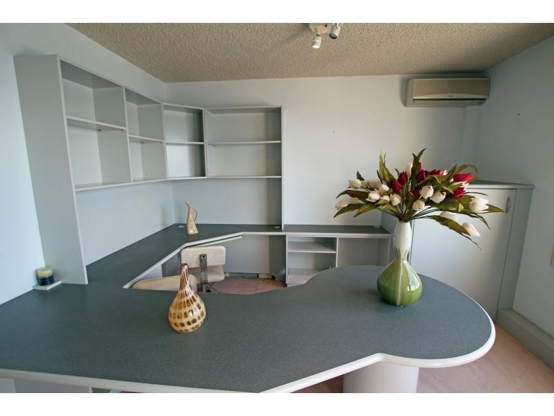 21E/16 Kings Park Avenue, Crawley WA 6009