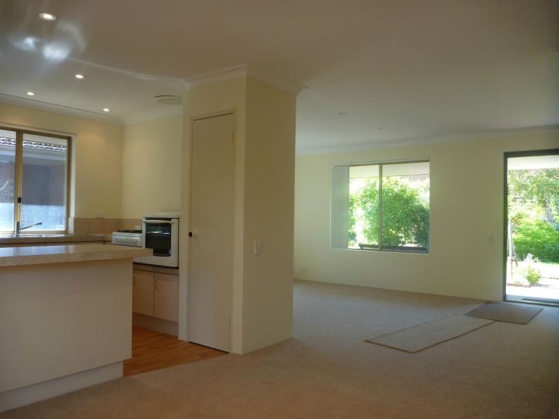 35/186 Twickenham Drive, Kingsley WA 6026