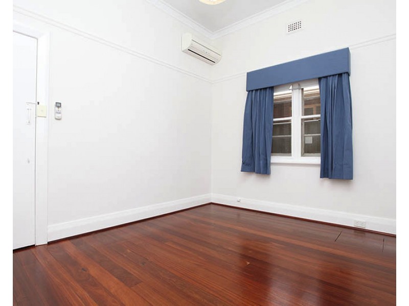 33 Broome Street, Nedlands WA 6009