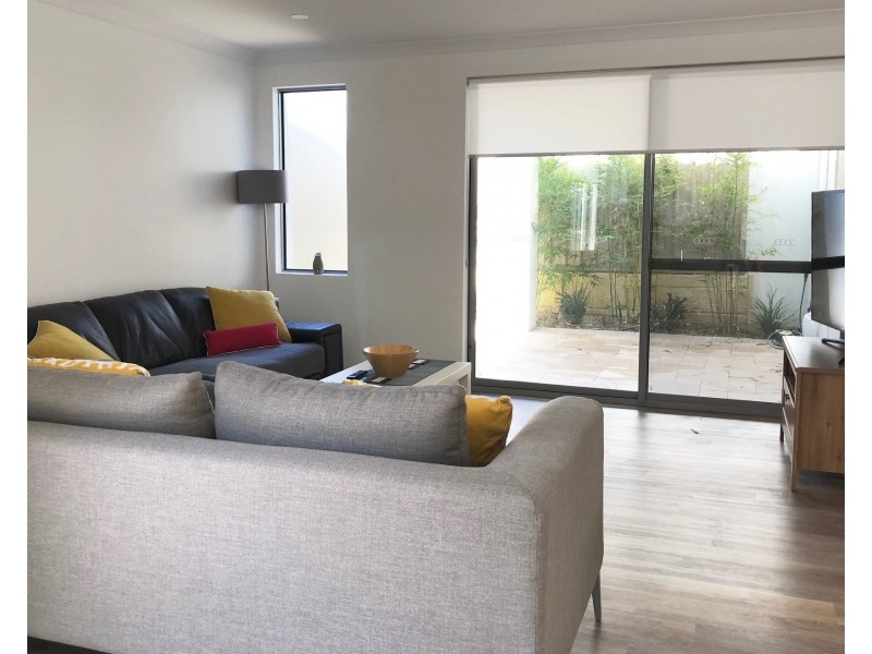 33B Selina Street, Innaloo WA 6018