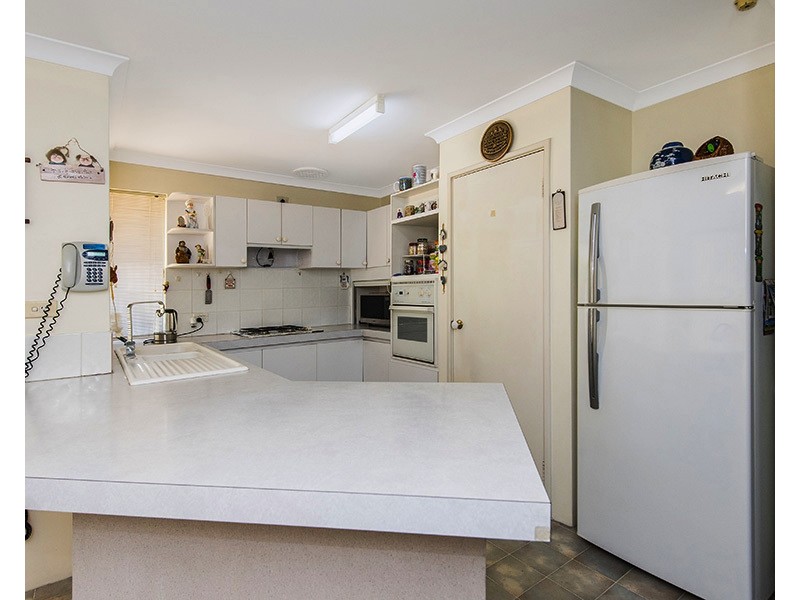 40B Fern Leaf Ct, Leeming WA 6149