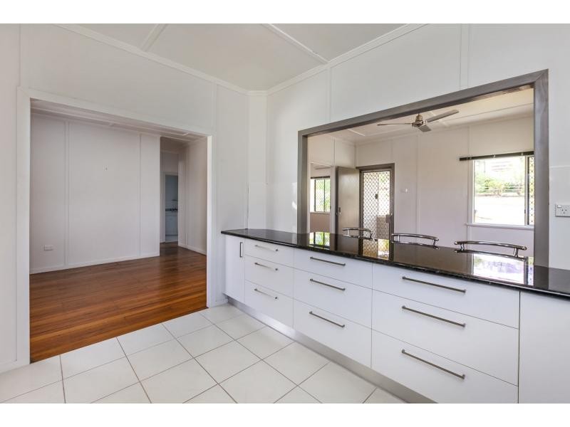 42 Eton Street, West Rockhampton QLD 4700