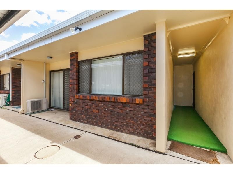 4/128 High Street, Berserker QLD 4701
