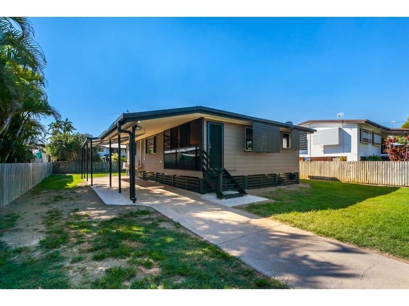 67 Kershaw Street, Park Avenue QLD 4701