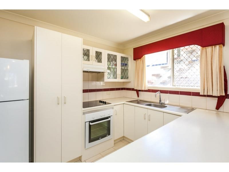 2/35 Ross Street, Allenstown QLD 4700