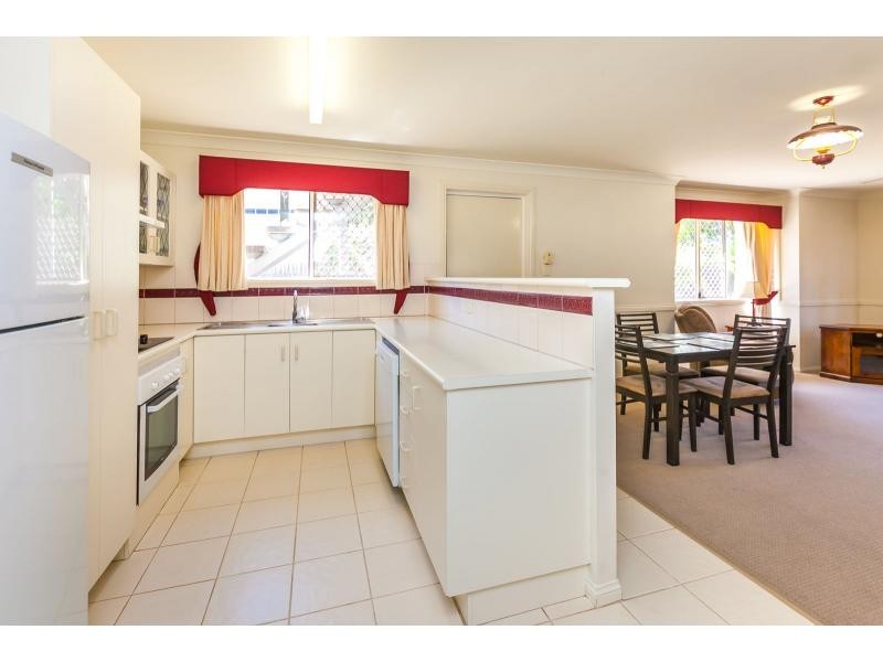 2/35 Ross Street, Allenstown QLD 4700