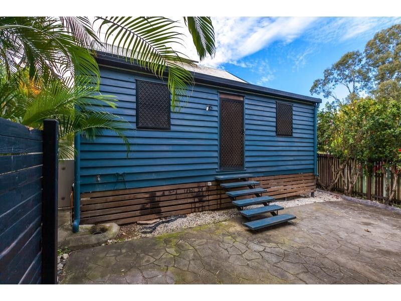 39 Pilkington Street, Koongal QLD 4701