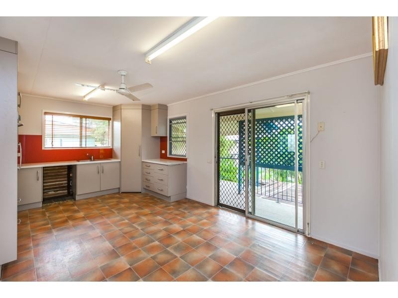 7 Sheehan Avenue, Wandal QLD 4700