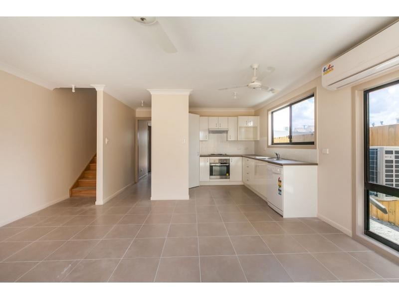1 & 2/116 George Lane, Rockhampton City QLD 4700