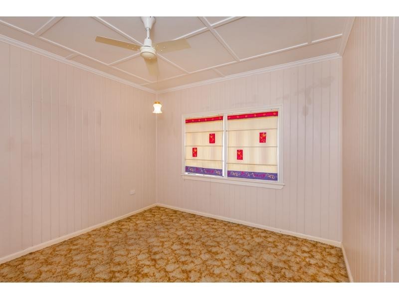 81 Main Street, Park Avenue QLD 4701