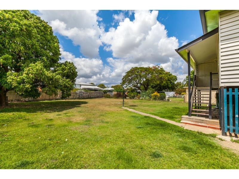 81 Main Street, Park Avenue QLD 4701