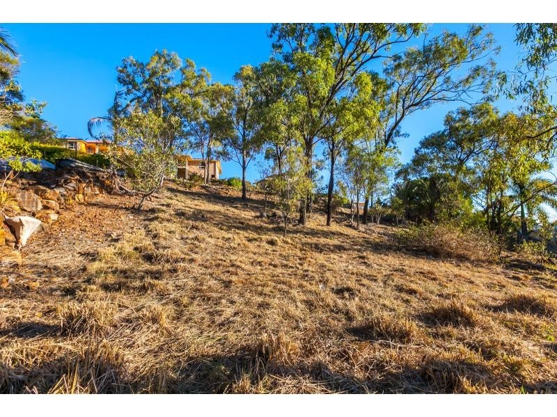 6 Bray Gray Place, Frenchville QLD 4701