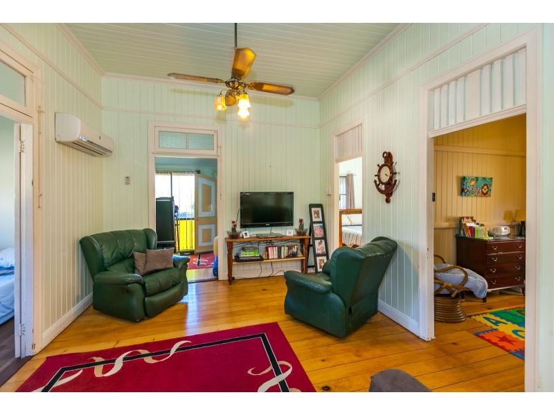 125 Edington Street, Berserker QLD 4701