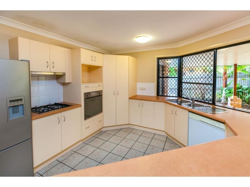 5 Jordan Close, Frenchville QLD 4701