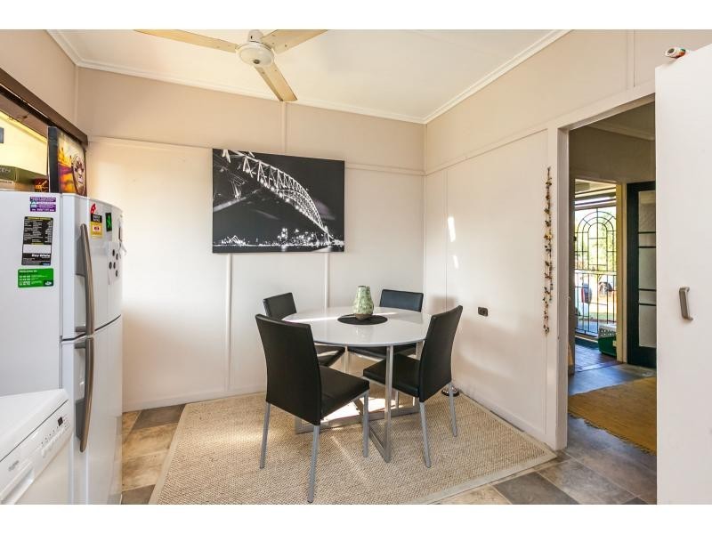 29 Hollingsworth Street, Kawana QLD 4701