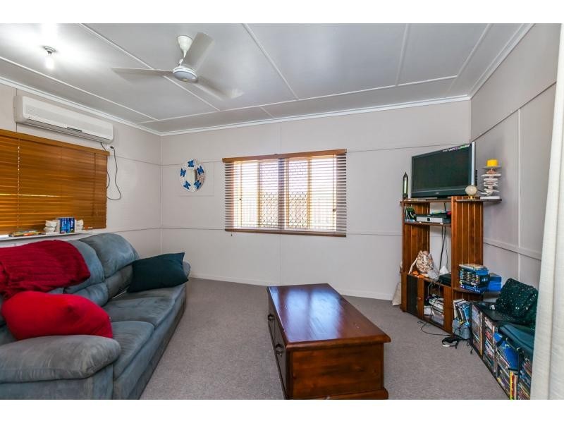 29 Hollingsworth Street, Kawana QLD 4701