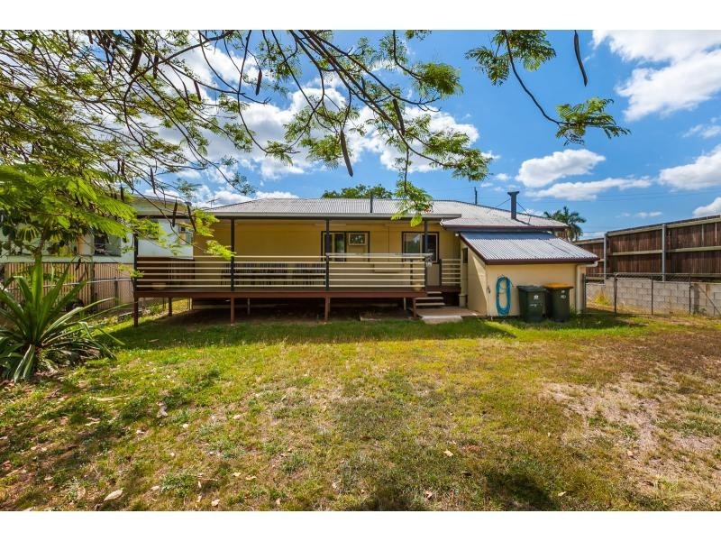 29 Hollingsworth Street, Kawana QLD 4701