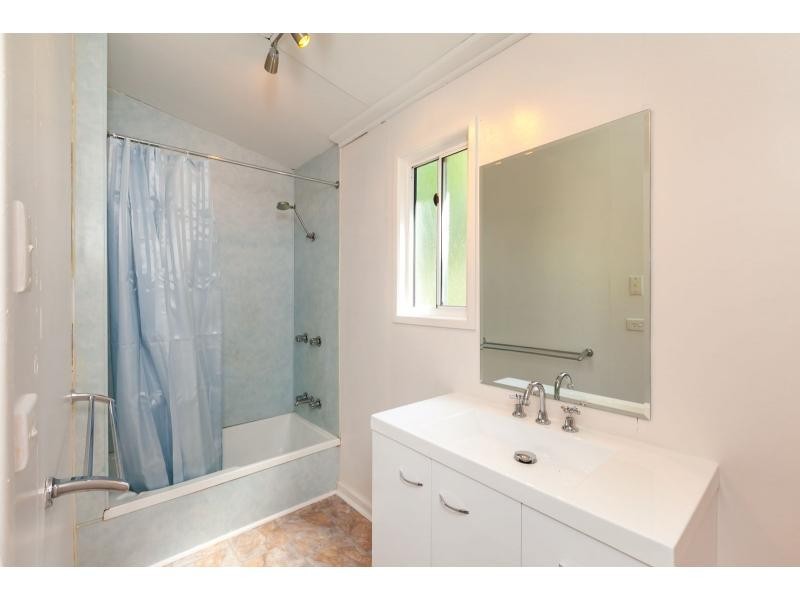 44 Campbell Street, Wandal QLD 4700