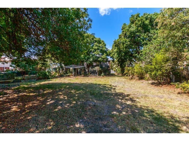 44 Campbell Street, Wandal QLD 4700