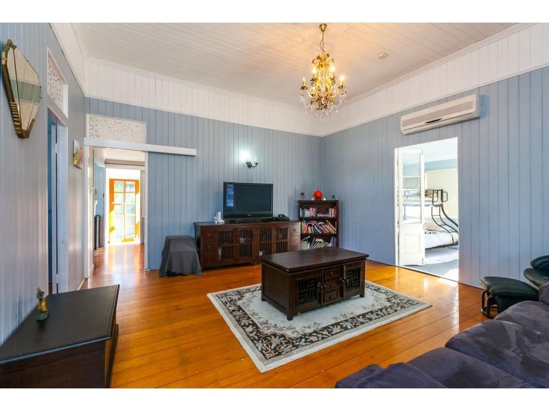 124 Hyde Street, Frenchville QLD 4701