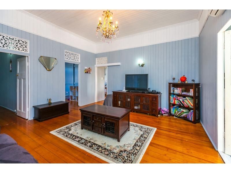 124 Hyde Street, Frenchville QLD 4701