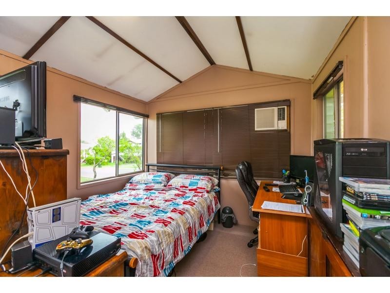 36 Edward Street, Berserker QLD 4701