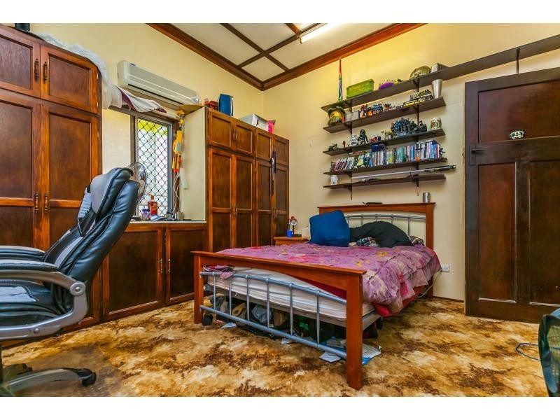 36 Edward Street, Berserker QLD 4701