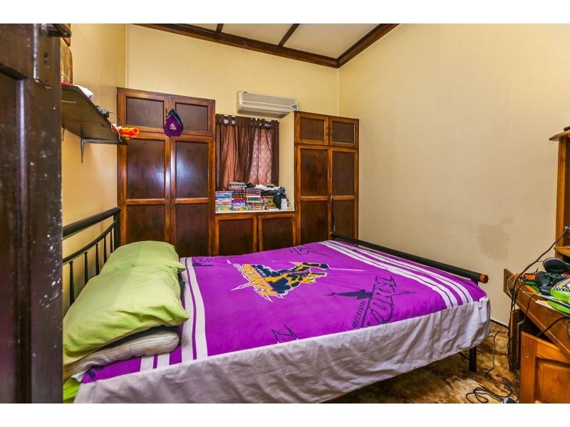 36 Edward Street, Berserker QLD 4701