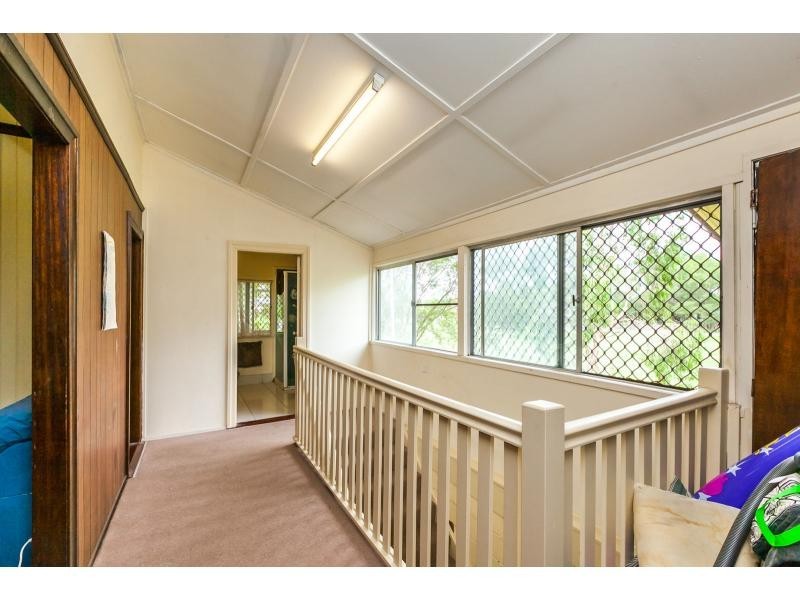 36 Edward Street, Berserker QLD 4701