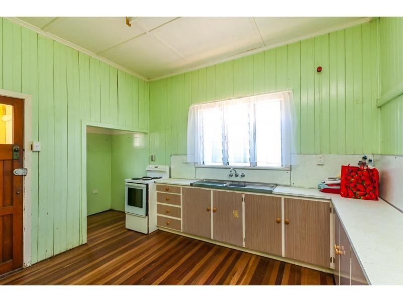 293 Pine Street, Berserker QLD 4701
