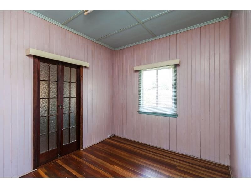 293 Pine Street, Berserker QLD 4701