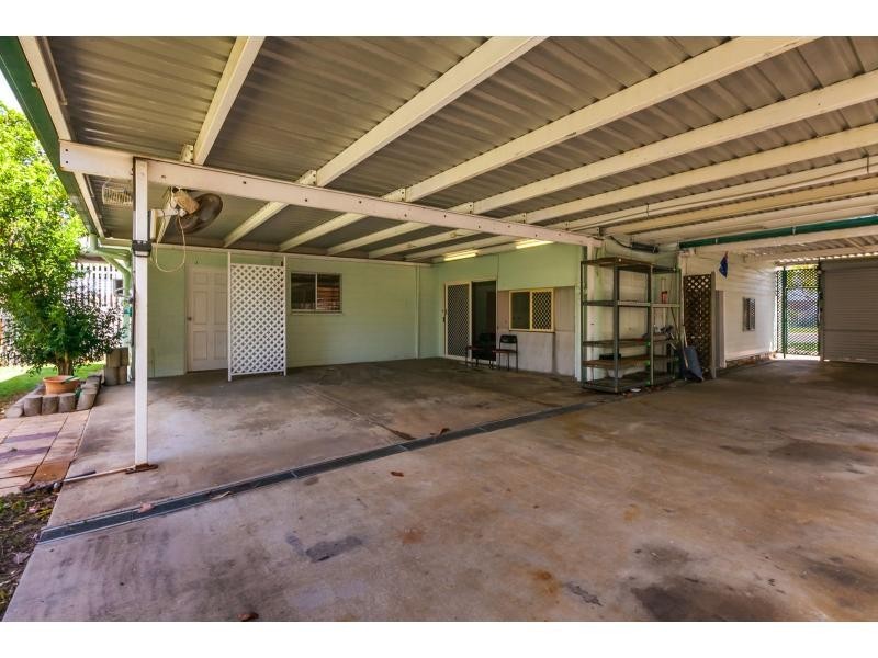 102 Haynes Street, Park Avenue QLD 4701