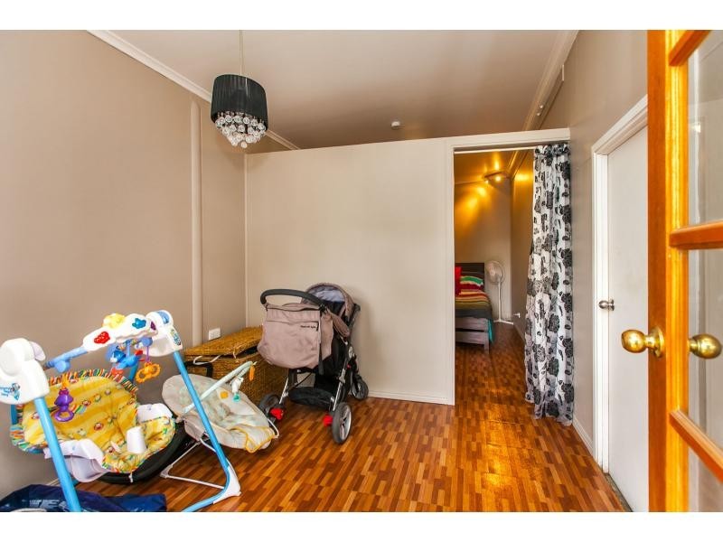 85 Thorn Street, Berserker QLD 4701
