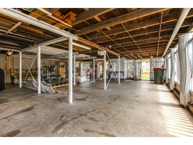 85 Thorn Street, Berserker QLD 4701