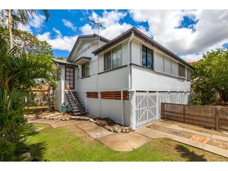 85 Thorn Street, Berserker QLD 4701
