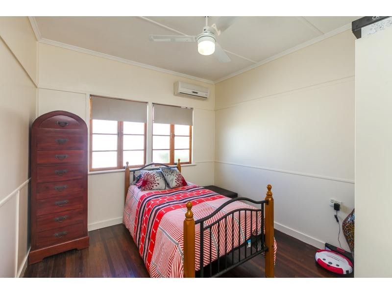 18 Bowen Terrace, The Range QLD 4700