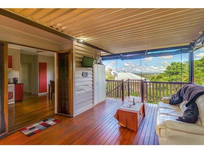 18 Bowen Terrace, The Range QLD 4700