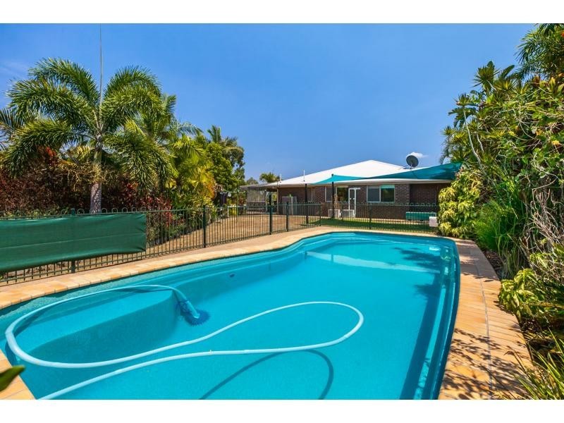 19 Price Drive, Glenlee QLD 4711