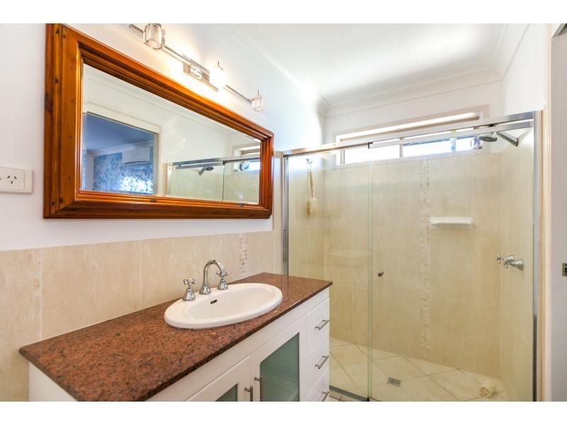 19 Price Drive, Glenlee QLD 4711