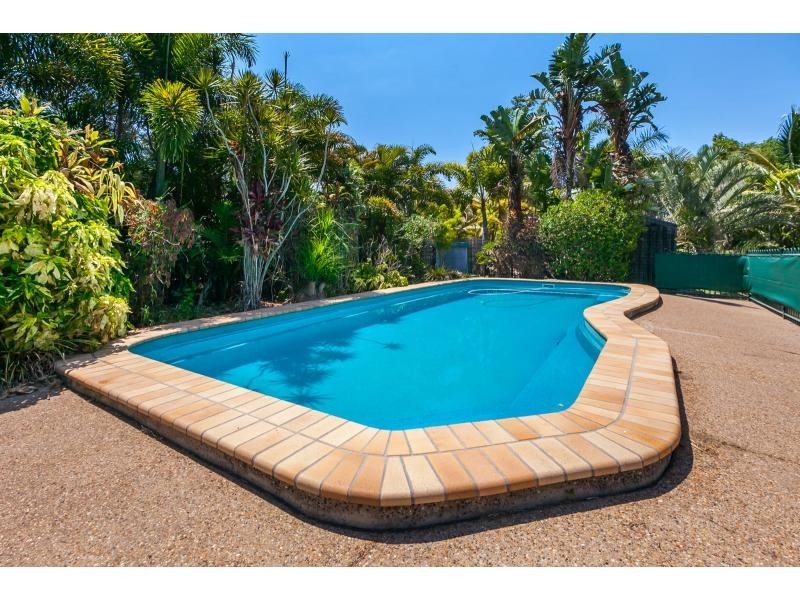19 Price Drive, Glenlee QLD 4711