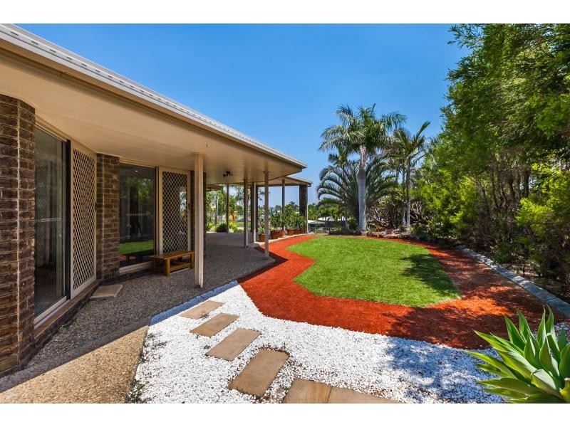19 Price Drive, Glenlee QLD 4711