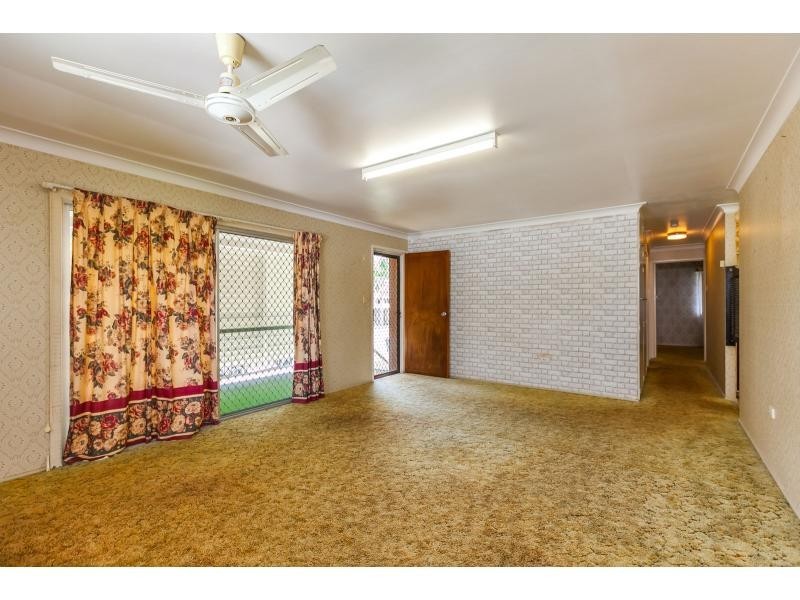 64 Menzies Street, Park Avenue QLD 4701