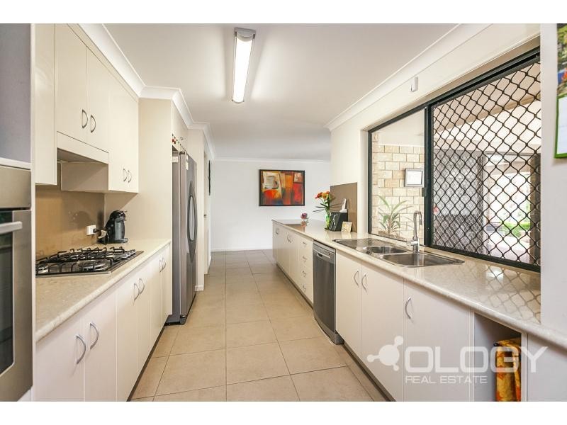4 Kilkenny Court, Kawana QLD 4701