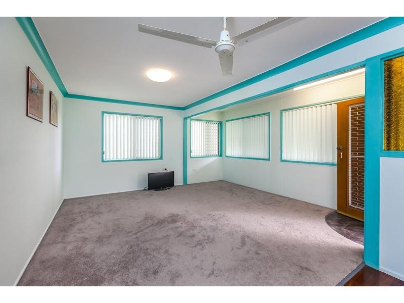 176 High Street, Berserker QLD 4701