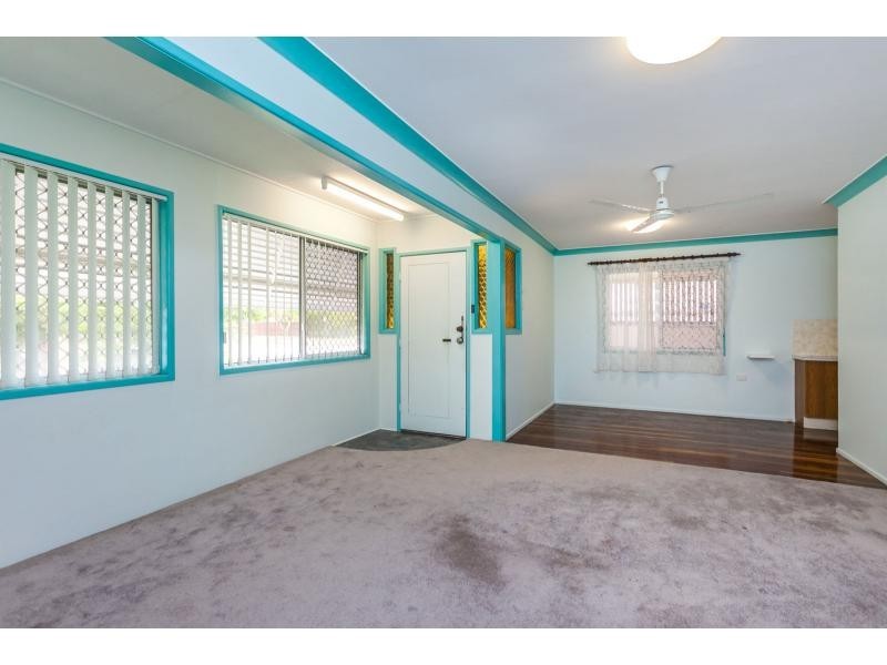 176 High Street, Berserker QLD 4701
