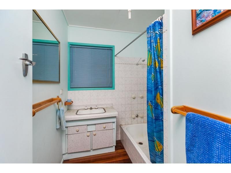 176 High Street, Berserker QLD 4701