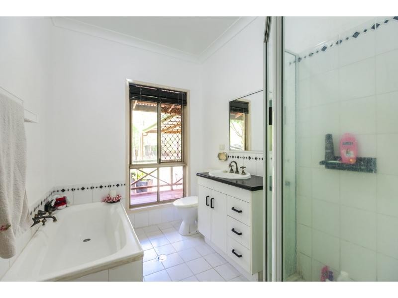 570 Coorooman Creek Road, Cawarral QLD 4702