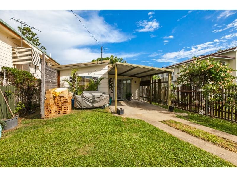 20a Buckle Street, Park Avenue QLD 4701